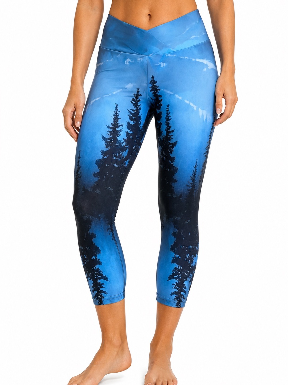 Art of Where Blue Forest Pine Tree Print Capri Leggings – Size XL